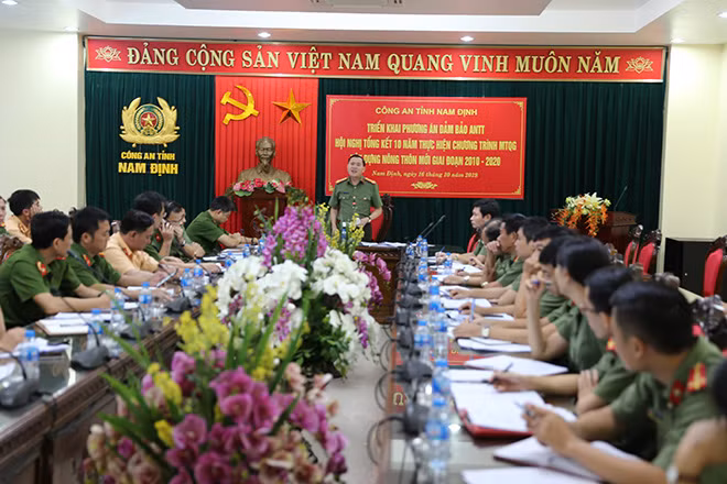 Quang cảnh hội nghị. Quang cảnh hội nghị.