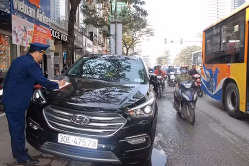 Thanh tra GTVT Hà Nội xử lý gần 20 nghìn vi phạm trong 11 tháng