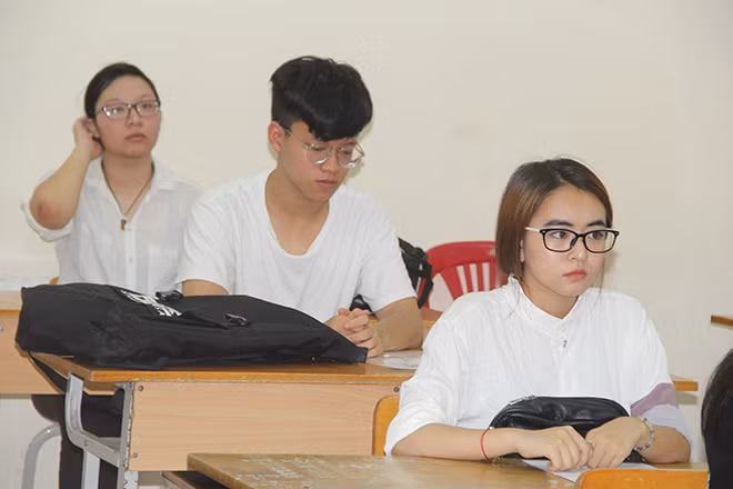 Bộ GD&ĐT dự kiến sẽ thi THPT trên máy tính và tổ chức thành nhiều đợt trong năm
