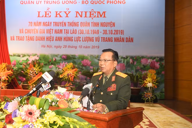 Đại tướng Chanxamon Channhalat phát biểu tại Lễ Kỷ niệm Đại tướng Chanxamon Channhalat phát biểu tại Lễ Kỷ niệm