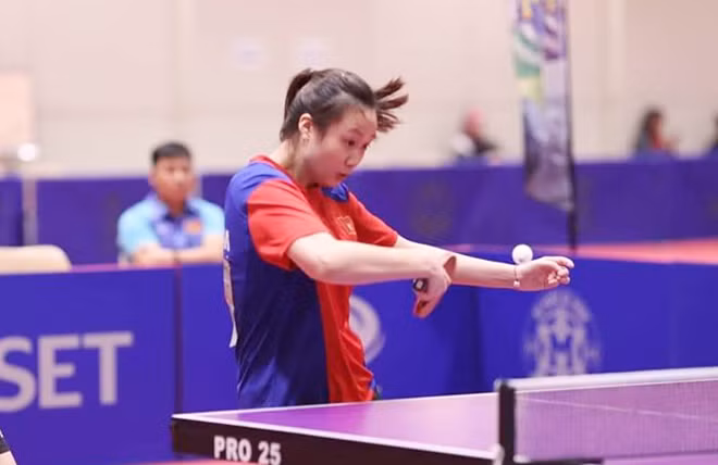 Các tay vợt trẻ Việt Nam cần được đầu tư mạnh mẽ hơn. Các tay vợt trẻ Việt Nam cần được đầu tư mạnh mẽ hơn.