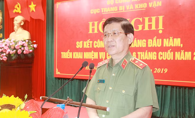 Thứ trưởng Nguyễn Văn Sơn phát biểu chỉ đạo tại hội nghị.