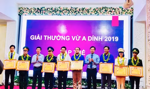 “Vùng đất học” nơi thượng nguồn sông Hinh ảnh 4