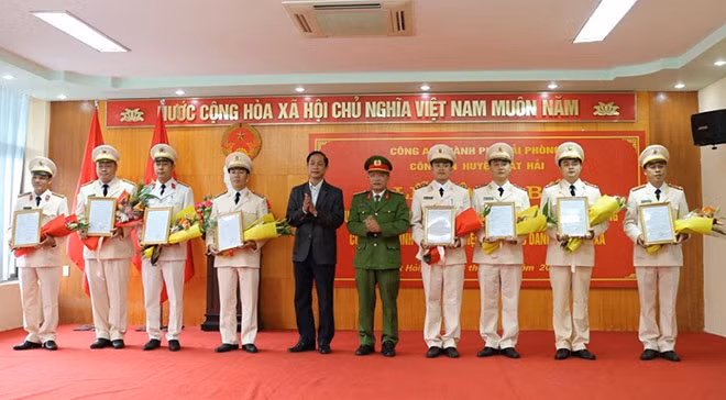 CBCS được điều động đều có đủ năng lực, trình độ nghiệp vụ và phẩm chất đạo đức.