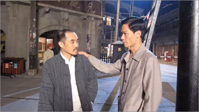 Một cảnh trong phim “Vượt qua bến Thượng Hải”.