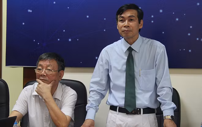 Luật sư Vũ Lợi và ông Nguyễn Văn Hoà.