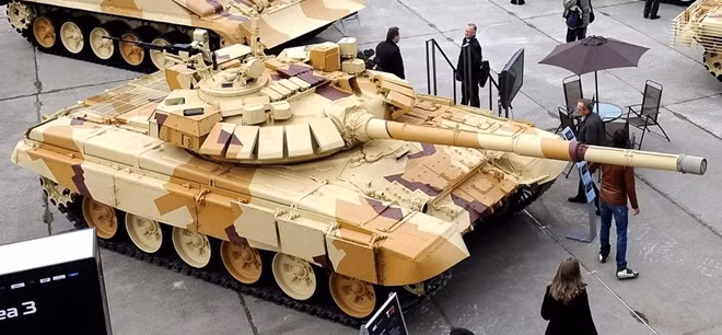 Xe tăng T-72B3.