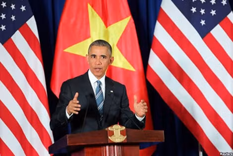 Tổng thống Mỹ Barack Obama nhấn mạnh quyết định dỡ bỏ lệnh cấm vũ khí với Việt Nam dựa trên tiến trình hợp tác lâu dài trong quá trình bình thường hóa giữa hai bên.
