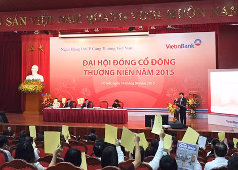 Các cổ đông biểu quyết tại Đại hội. Các cổ đông biểu quyết tại Đại hội.