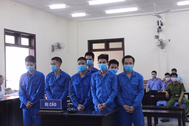 Các bị cáo tại tòa