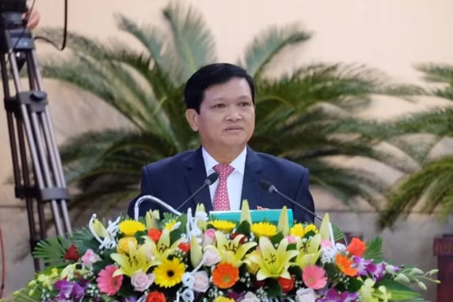 Chủ tịch HĐND TP Đà Nẵng, ông Nguyễn Nho Trung: Đà nẵng sẽ tập trung mọi nguồn lực để hạn chế suy giảm tăng trưởng kinh tế.