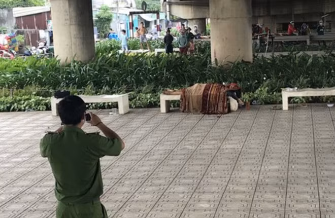 Khám nghiệm hiện trường nơi Đ tử vong
