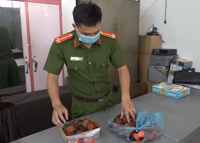 Một số tang vật bị Công an thu giữ