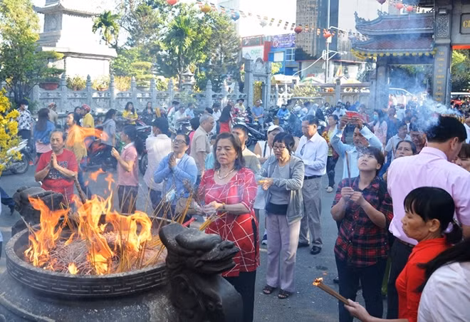 Một trong những khoảng lặng hiếm hoi trong ngày Tết