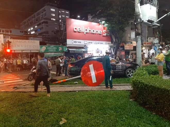 Người điều khiển phương tiện là một phụ nữ