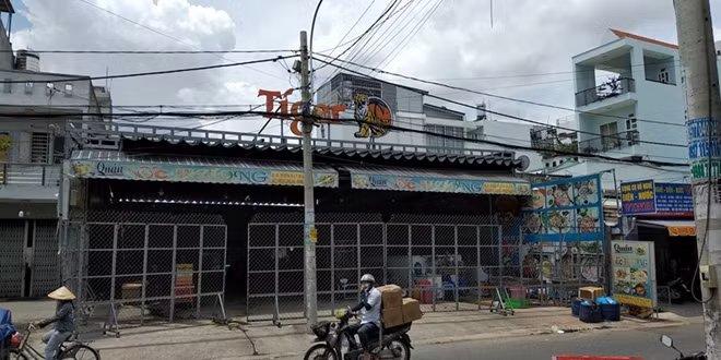Quán ốc buôn bán cầm chừng sau sự cố
