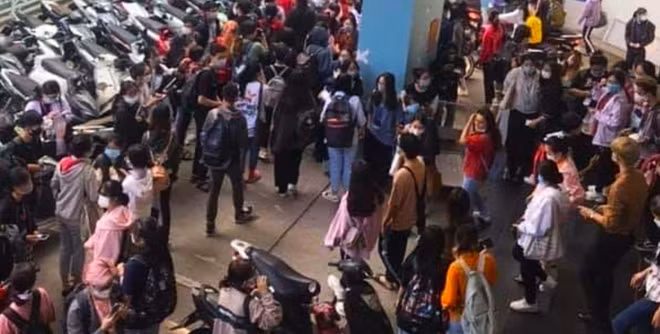 Vụ việc khiến nhiều sinh viên bàng hoàng.