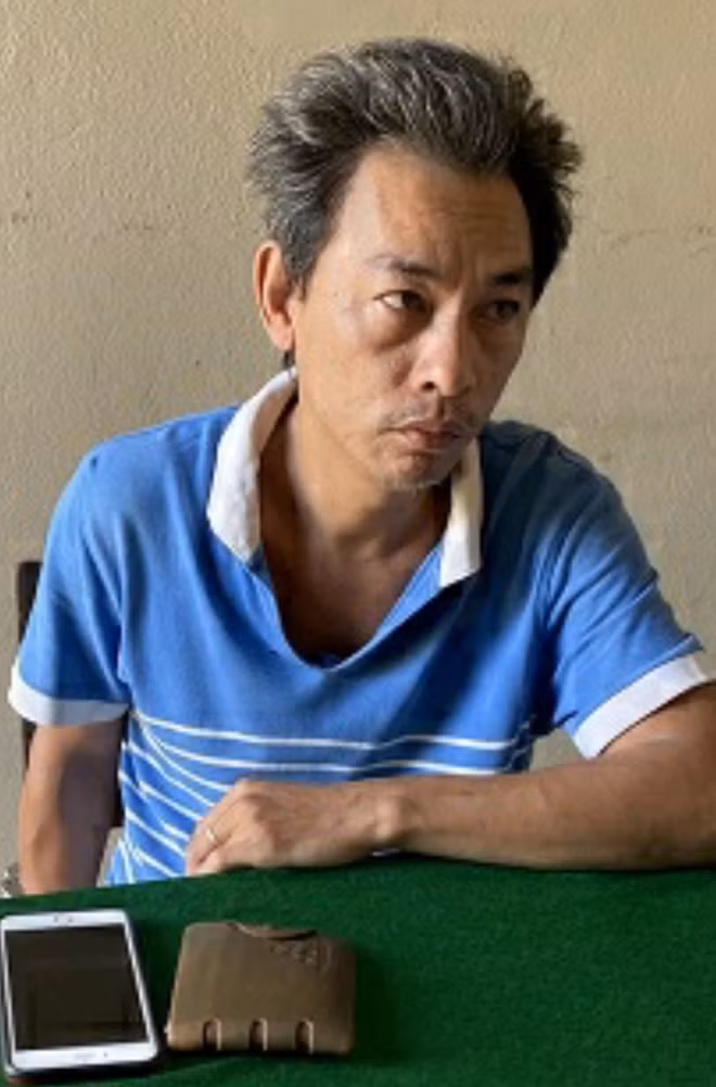 Tuấn tại cơ quan điều tra