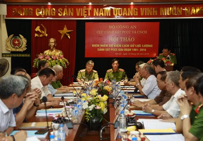 Quang cảnh buổi Hội thảo
