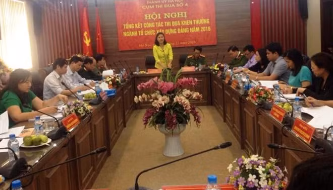 Quảng cảnh Hội nghị