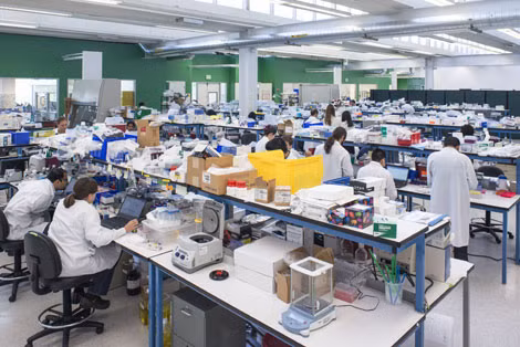 Một trong những phòng xét nghiệm của Công ty Theranos.