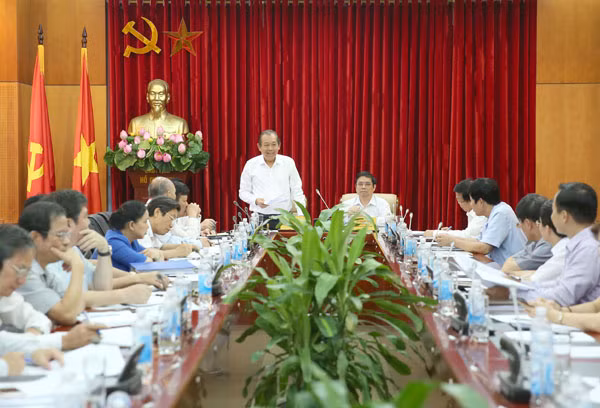 Phó Thủ tướng Trương Hòa Bình phát biểu tại hội nghị.
