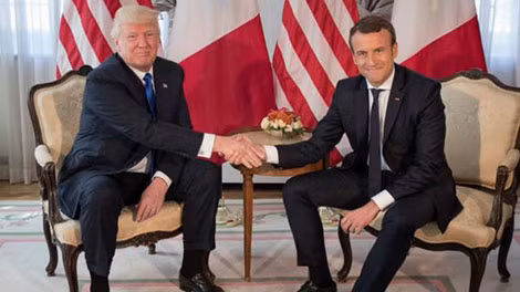 Tổng thống Mỹ D.Trump và Tổng thống Pháp E.Macron trong cuộc gặp vừa diễn ra tại Mỹ. Ảnh: The Hill.