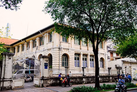 Nhờ dư luận lên tiếng, Dinh Thượng Thơ thoát khỏi nguy cơ bị đập bỏ để xây dựng công trình mới.