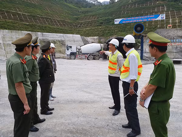Đảm bảo ANTT trên công trường.