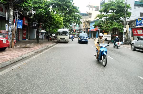 Tình lộ 337 và 336 khang trang, sạch đẹp nhờ hơn 1.100 hộ dân hiến đất.