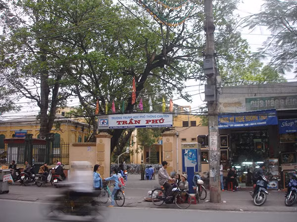 Khu đất rộng 10 nghìn m2 giữa trung tâm thành phố được giao cho doanh nghiệp xây khách sạn 5 sao.