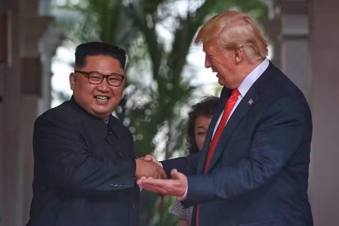 Tổng thống Donald Trump và nhà lãnh đạo Kim Jong-un.