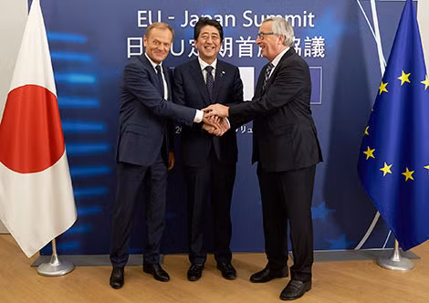 EU và Nhật Bản thông qua Hiệp định FTA. EU và Nhật Bản thông qua Hiệp định FTA.