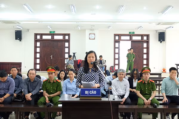 Bị cáo Đỗ Đại Khôi Trang. Bị cáo Đỗ Đại Khôi Trang.