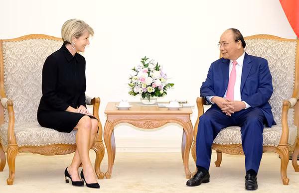 Thủ tướng Nguyễn Xuân Phúc và Bộ trưởng Bộ Ngoại giao Australia Julie Bishop.