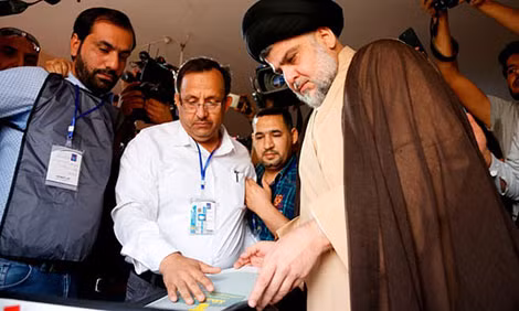 Giáo sĩ Muqtada al-Sadr.