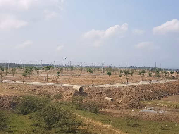 Đất dự án Nam Hòa Xuân cũng tăng gấp đôi trong vòng chưa đầy 1 năm. Đất dự án Nam Hòa Xuân cũng tăng gấp đôi trong vòng chưa đầy 1 năm.