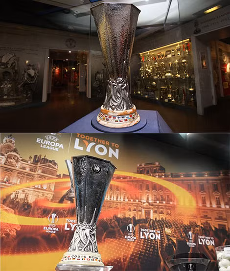 Chiếc Cúp Europa League đã may mắn tìm lại được.
