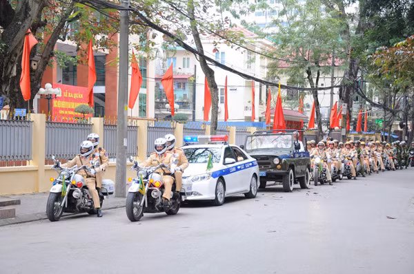 Hình ảnh tại lễ ra quân.