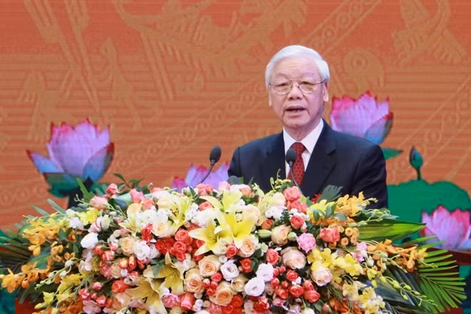 Tổng Bí thư Nguyễn Phú Trọng phát biểu tại buổi Lễ kỷ niệm 100 năm Cách mạng Tháng mười Nga.