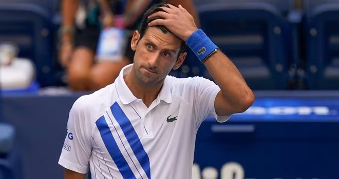 Rắc rối lại bủa vây Djokovic,