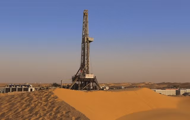 Giàn khoan PVD tại sa mạc Sahara.