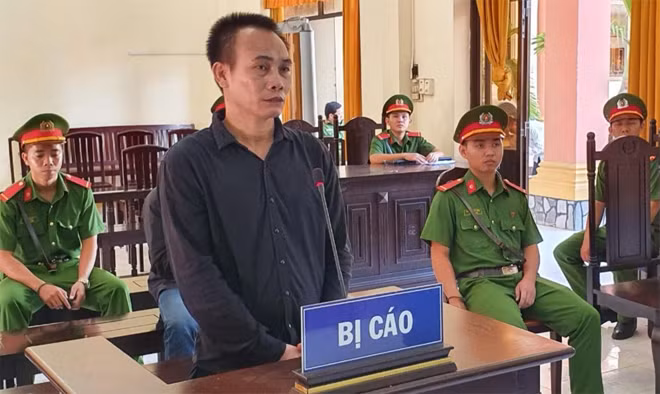 Phạm Văn Vũ tại tòa.