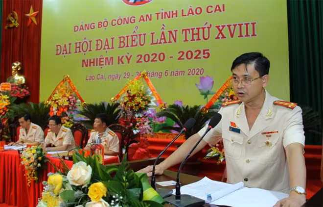 Đại tá Lưu Hồng Quảng, Giám đốc Công an tỉnh Lào Cai phát biểu tại Đại hội.
