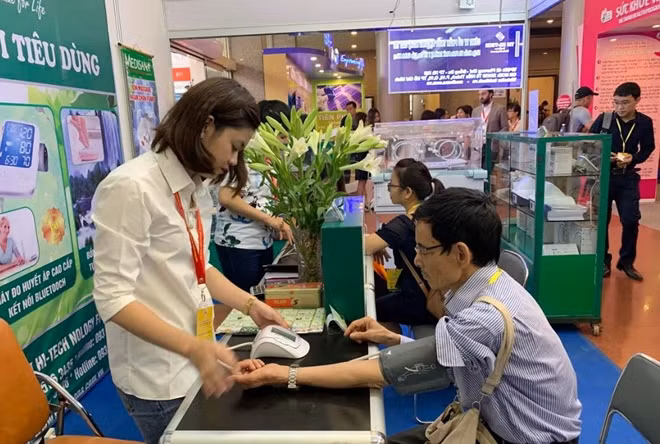 Hãy nhớ đo huyết áp như nhớ số tuổi của mình.