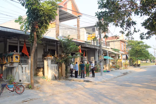 Cuộc sống của người dân vạn đò sông Hương đã có nhiều khởi sắc.