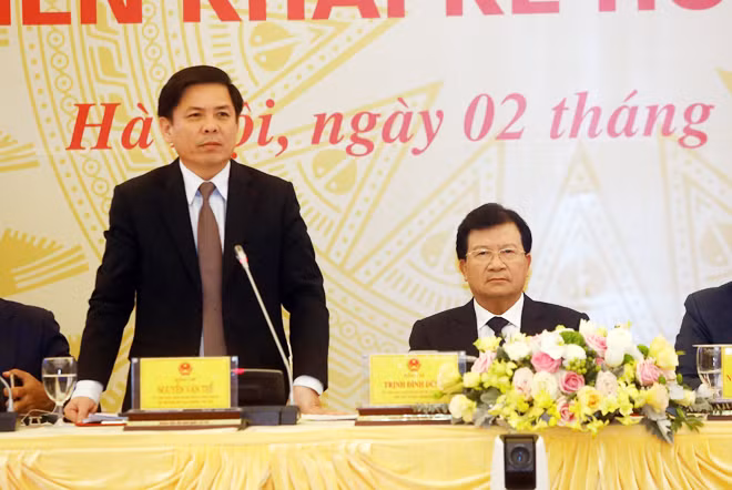 Phó Thủ tướng Trịnh Đình Dũng tham dự hội nghị tổng kết ngành Giao thông.
