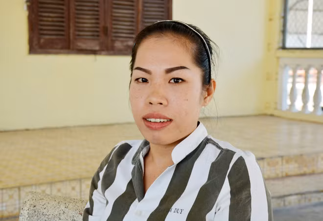 Nữ phạm nhân từng mang án tử hình Trần Hà Duy. Nữ phạm nhân từng mang án tử hình Trần Hà Duy.