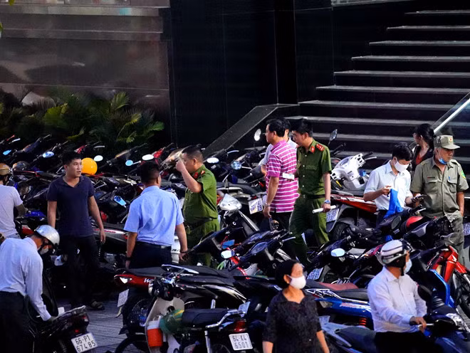 Công an TP Hồ Chí Minh kiểm tra công ty TNHH Cashwagon.