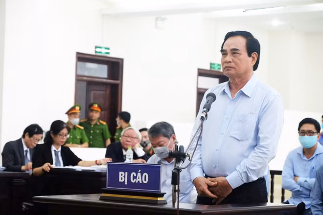 Bị cáo Văn Hữu Chiến.